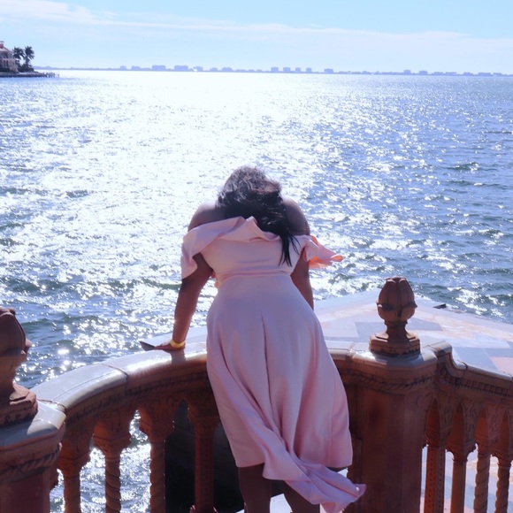 Plus Off Shoulder Dropped Hem Midaxi Dress - Pink - Picture 4 of 4